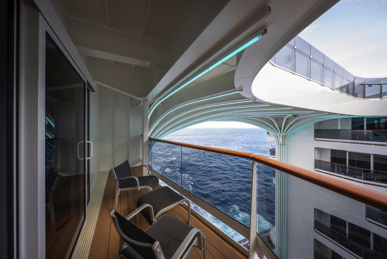 Junior Suite Aurea with Promenade & Ocean View
