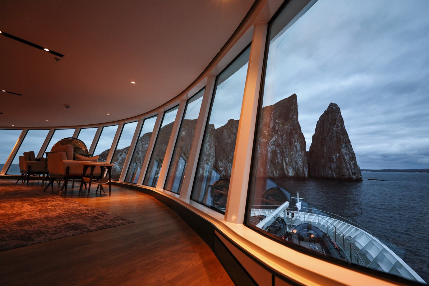  Silver Origin's Observation Lounge