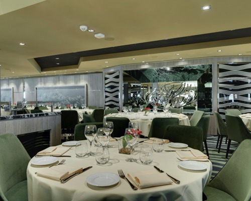 MSC Cruises MSC Bellissima Posidonia Restaurant 4.jpg