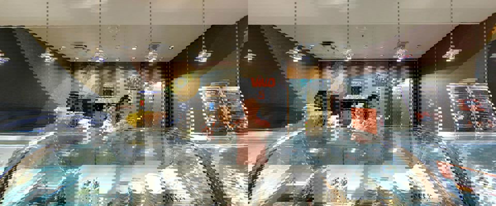 P&O Cruises Arcadia Interior Cafe Vivo.jpg