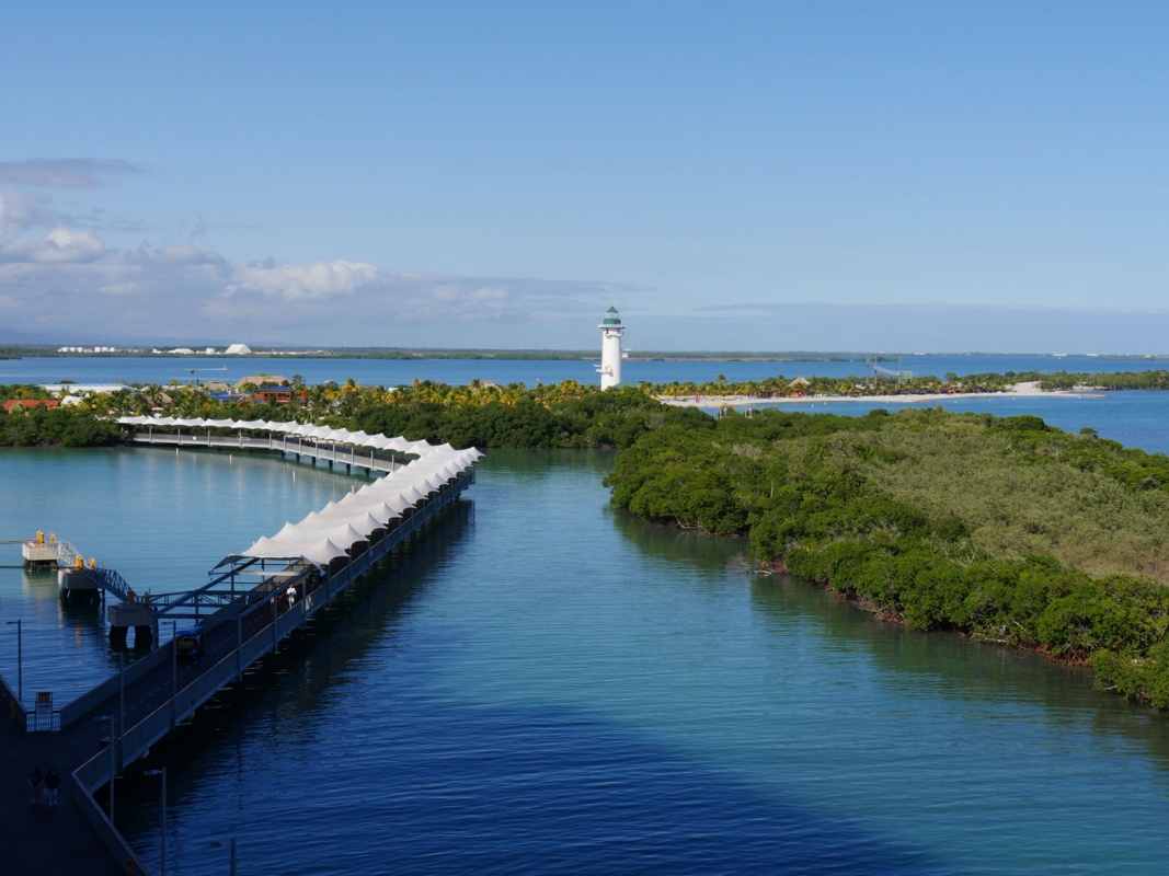 Shutterstock 1068547919 Harvest Caye Belize