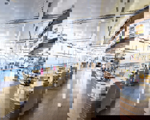 MSC Cruises MSC Lirica La Pergola Hamburgers Paradise 1.jpg