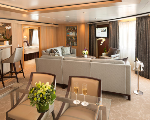Seabourn Sojourn SIGNATURE SUITE.jpg