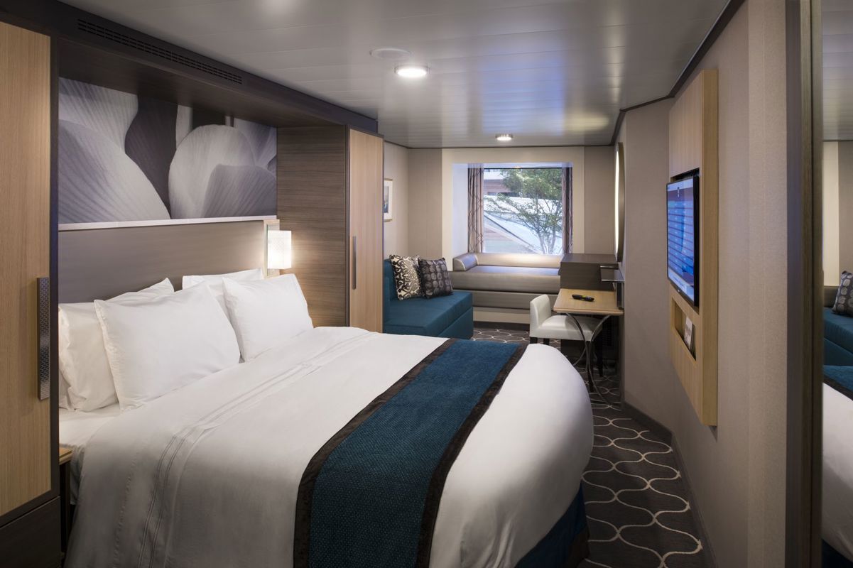 Royal Caribbean Harmony of the Seas Accommodation CentralParkView Stateroom.jpg