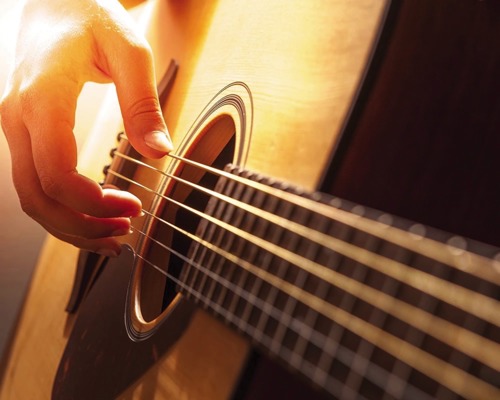 AmaWaterways, Guitar.jpg