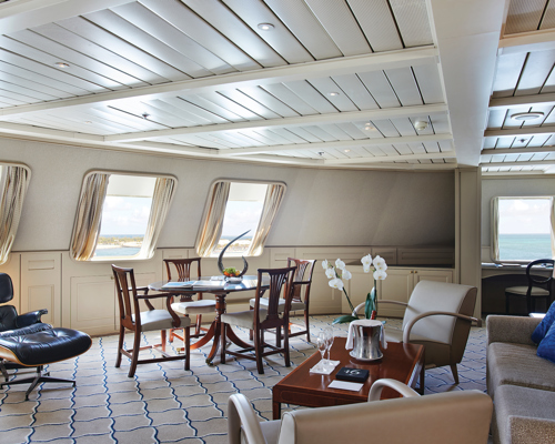 Grand Suite Lounge.jpg