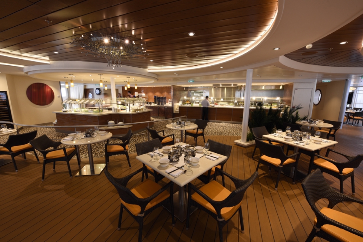 Royal Caribbean International Quantum of the Seas Interior Solarium Bistro 3.jpg