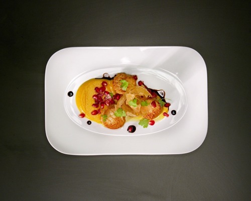 Celebrity Cruises Cosmopolitan Restaurant 2.jpg