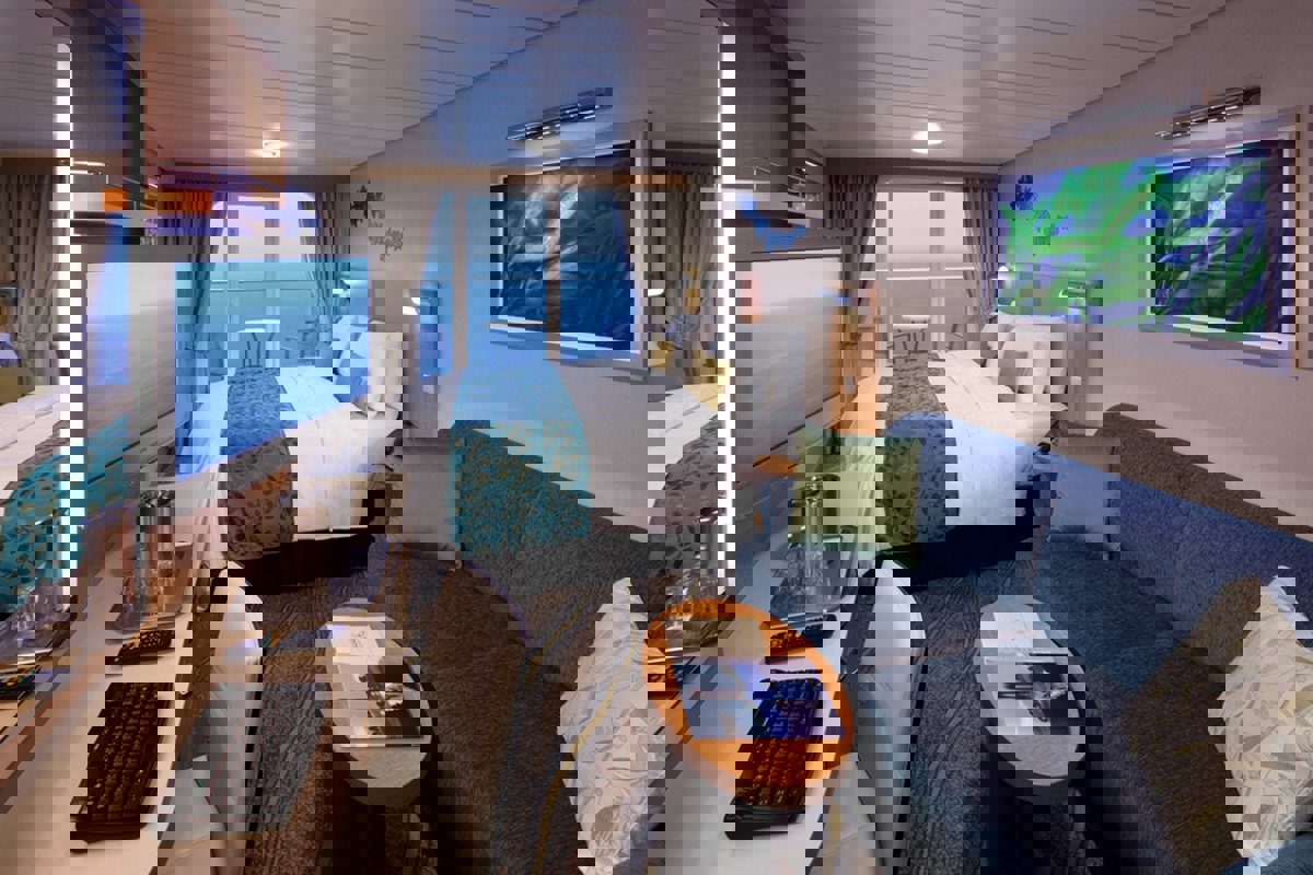 Royal Caribbean International Wonder of the Seas Ocean View Balcony Guarantee.jpeg