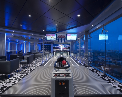 MSC Cruises MSC Magnifica Bowling 2.jpg
