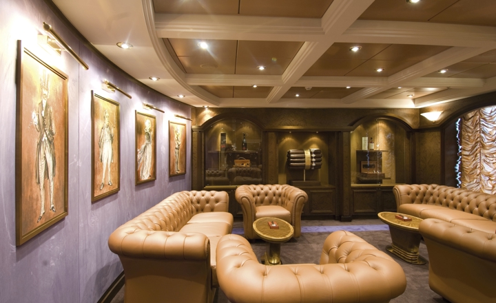 La Cubana Cigar Lounge