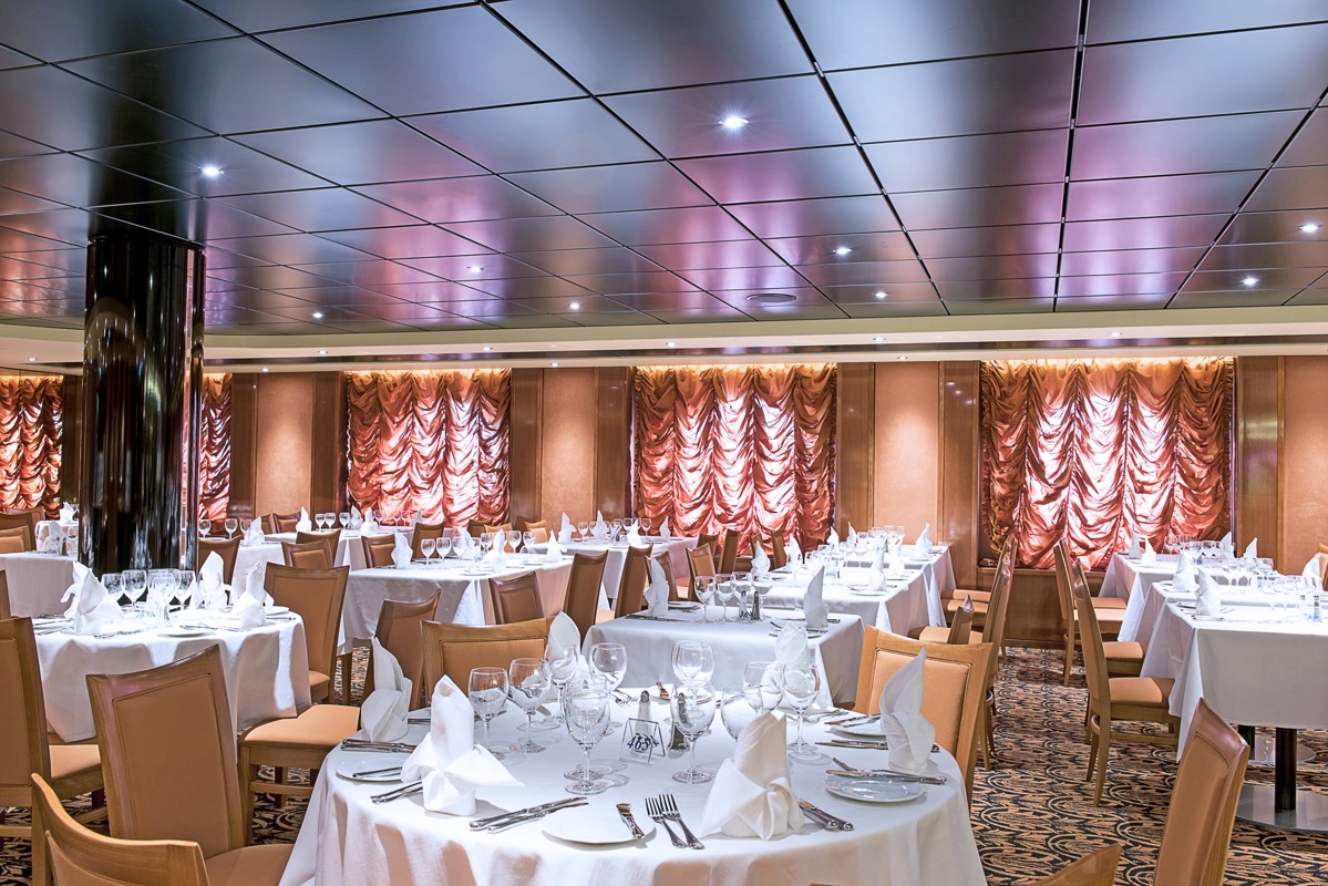 MSC Cruises MSC Sinfonia II Galeone Restaurant 1.jpg