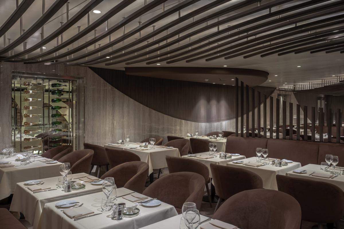 Msc Cruises Msc World Europa Les Dunes Restaurant   Ivan Sarfatti 4