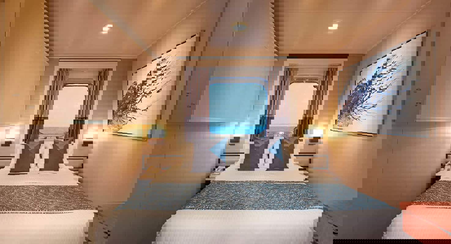 Norwegian Pearl - Solo Oceanview.jpg