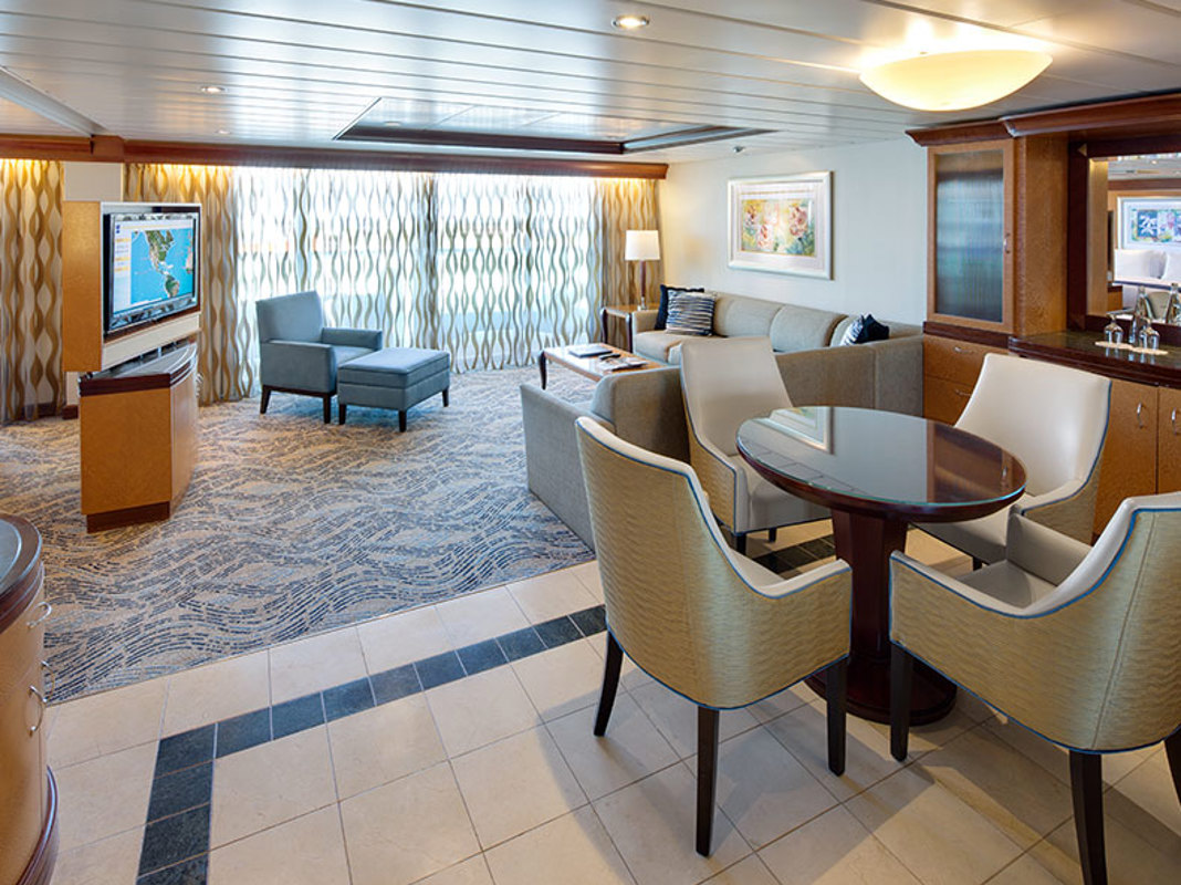 RCI Mariner of the Seas Owners 1 Bedroom.jpeg