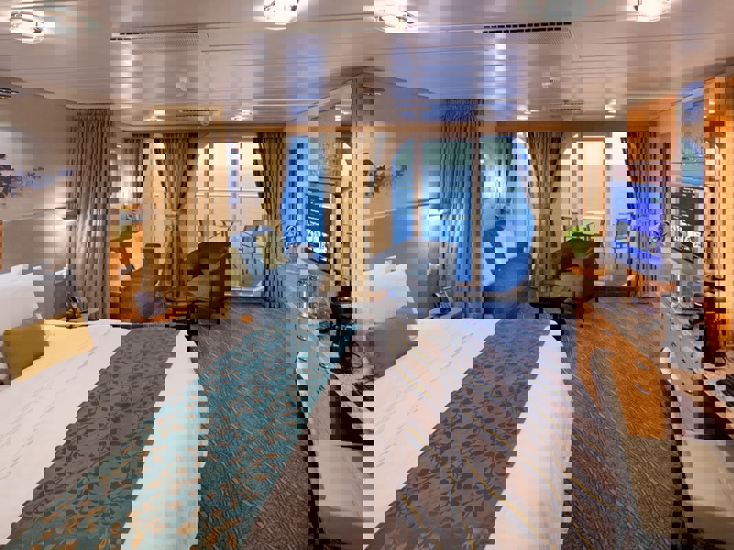 RCI Mariner of the Seas Junior Suite Guarantee.jpeg