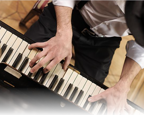 RCI Grandeur of the Seas Piano Sing-Alongs.png