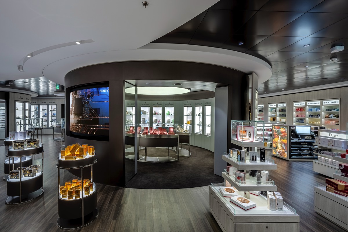 Msc Cruises Msc World Europa Shopping Gallery   Ivan Sarfatti And Msc Rights 2
