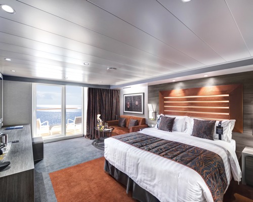 MSC Cruises MSC Meraviglia YC Deluxe Suite 1.jpg