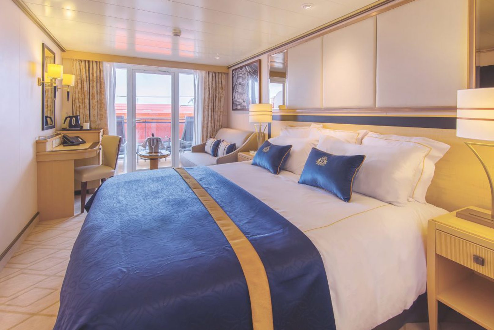 Britannia Balcony (obstructed view)