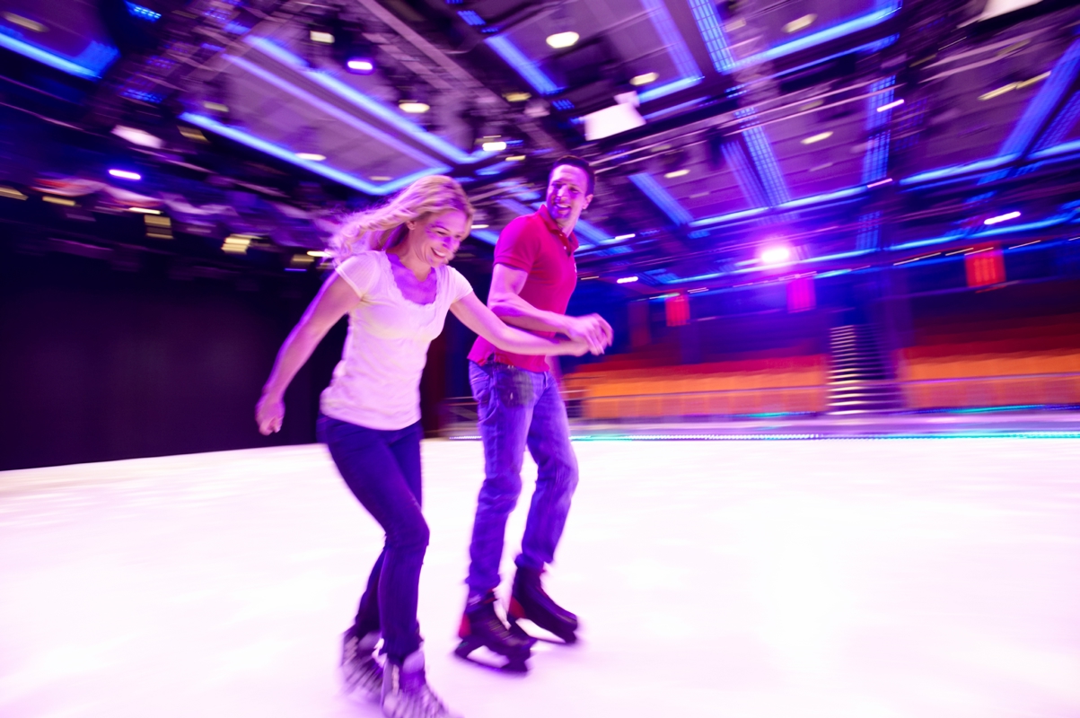 Royal Caribbean International Quantum of the Seas Interior Ice Skating Rinkg.jpg