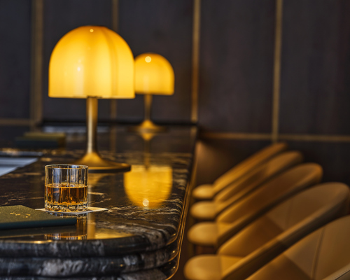 SilverSea Cruises Silver Moon S.A.L.T Bar 1.jpg