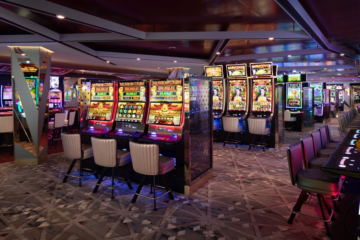 Celebrity - Casino 1, ©CEL.jpg