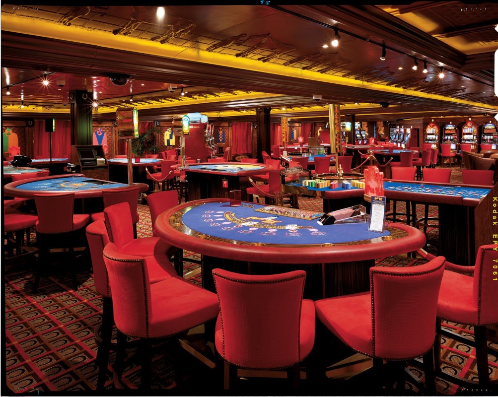 Carnival Pride - Casino.jpg