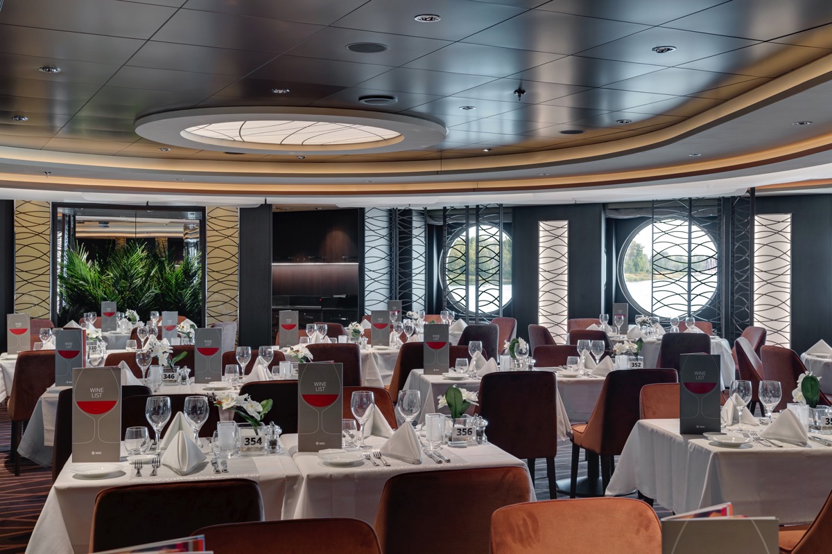 MSC Cruises MSC Seaview Golden Sand 1.jpg