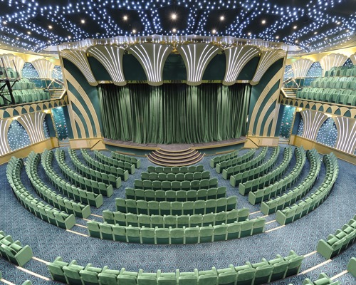 MSC Cruises MSC Magnifica Royal Theatre 2.jpg