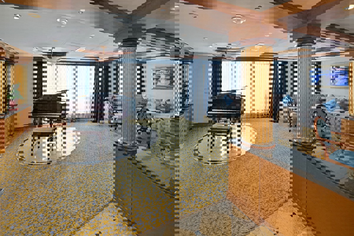 RCI Radiance of the Seas Royal Suite.jpg