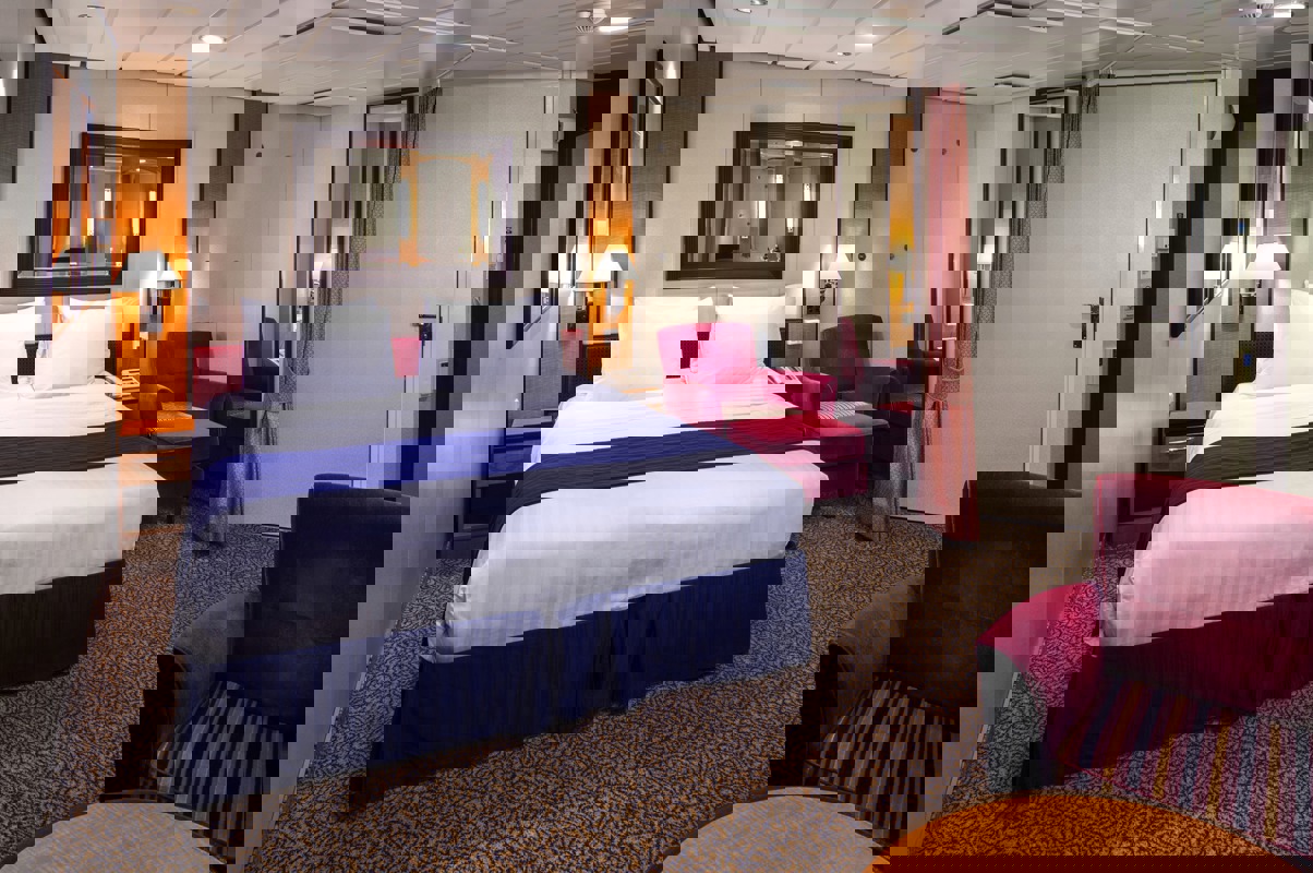 RCI Brilliance of the Seas Junior Suite 2.jpg