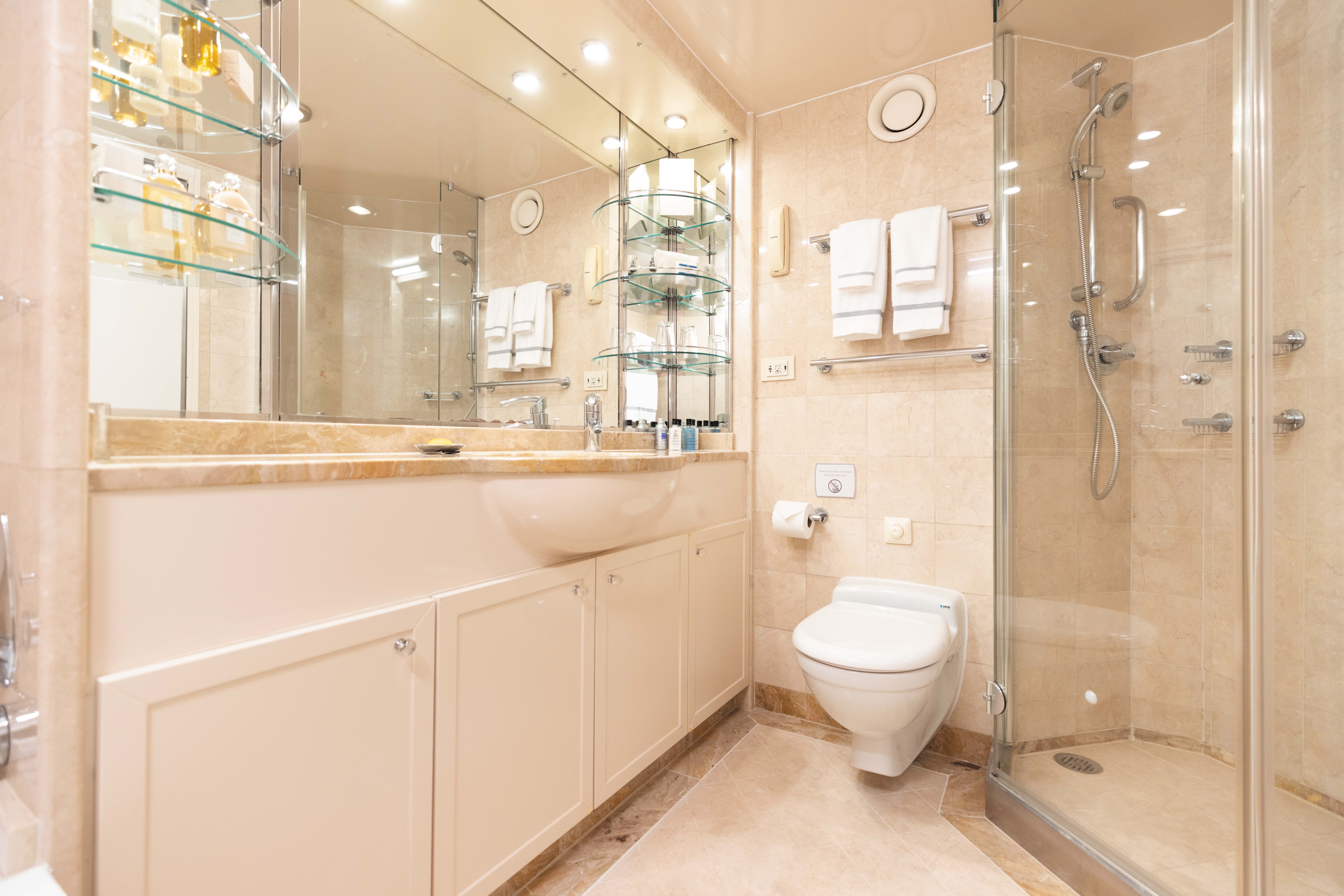 Seven Seas Suite