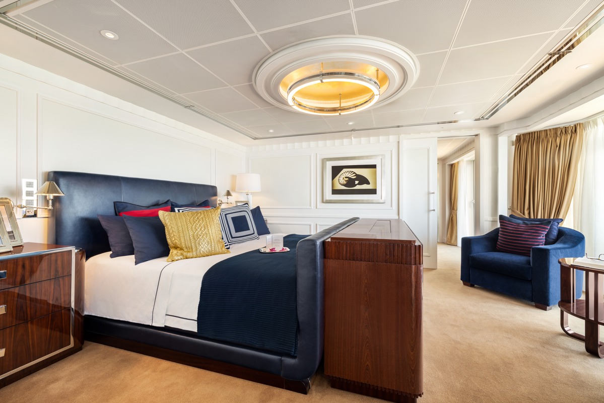 Oceania Cruises A-Class Owner's Suite 7.jpg