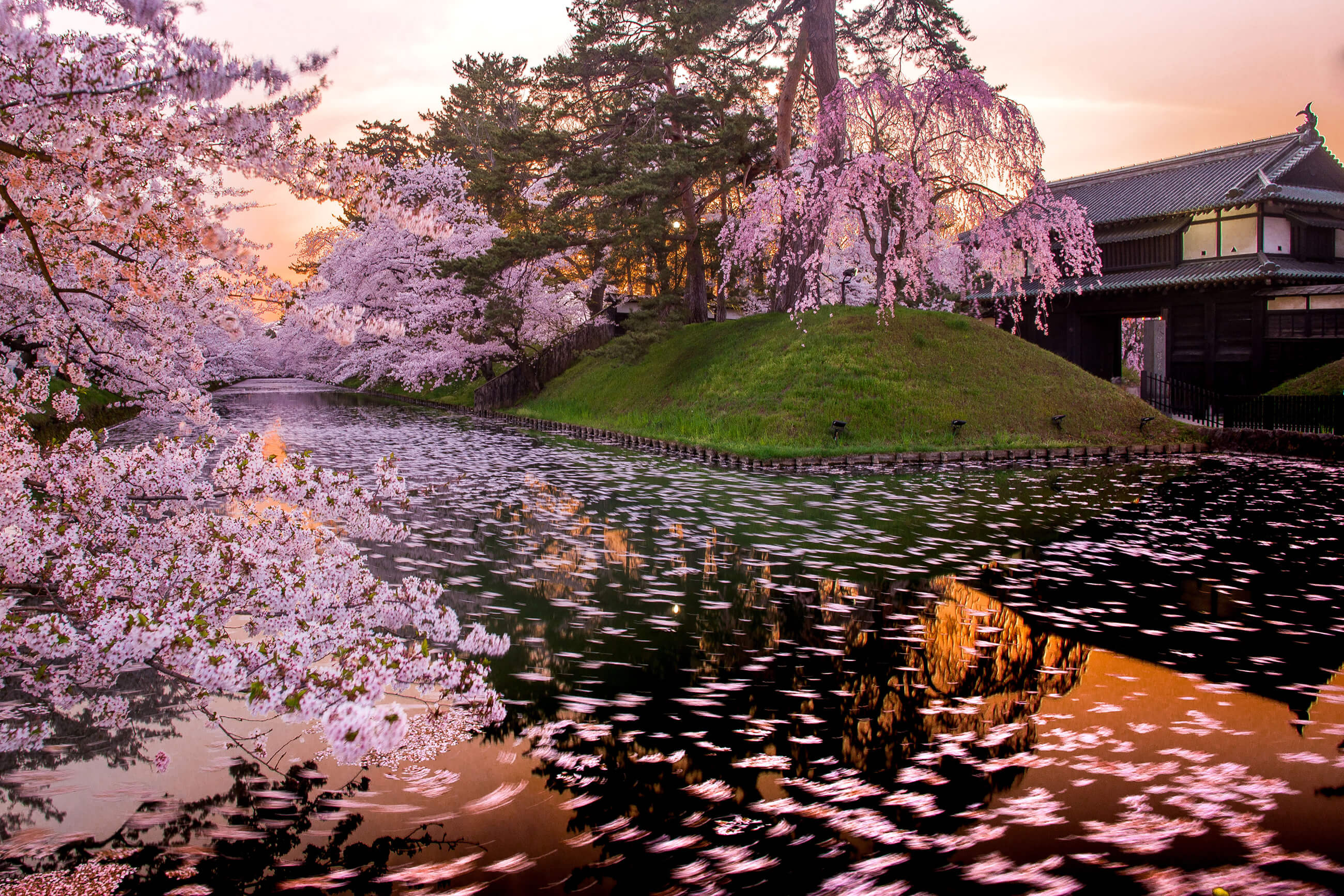 Shutterstock 549000976 Aomori Japan