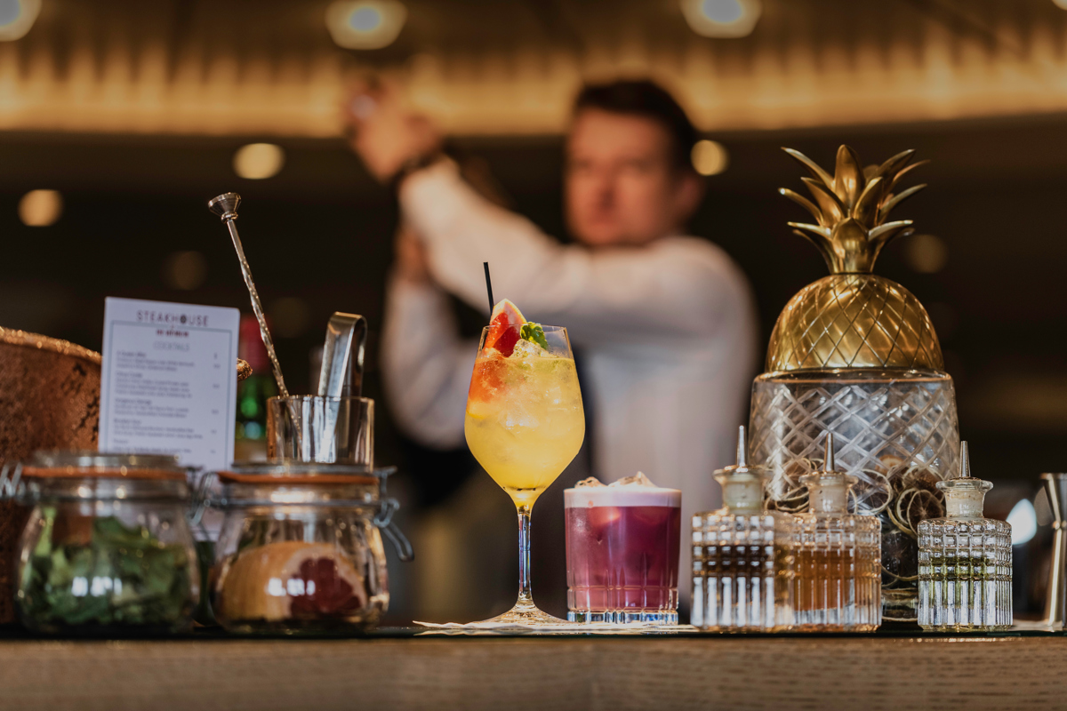 Cunard - Queen Mary 2 - The Verandah.jpg