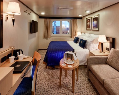 Cunard Queen Elizabeth Accommodation Oceanview Obstructed.jpg
