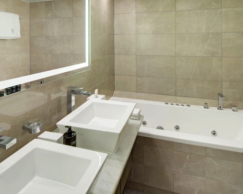 Celebrity Cruises Celebrity Beyond Royal Suite 6.jpg