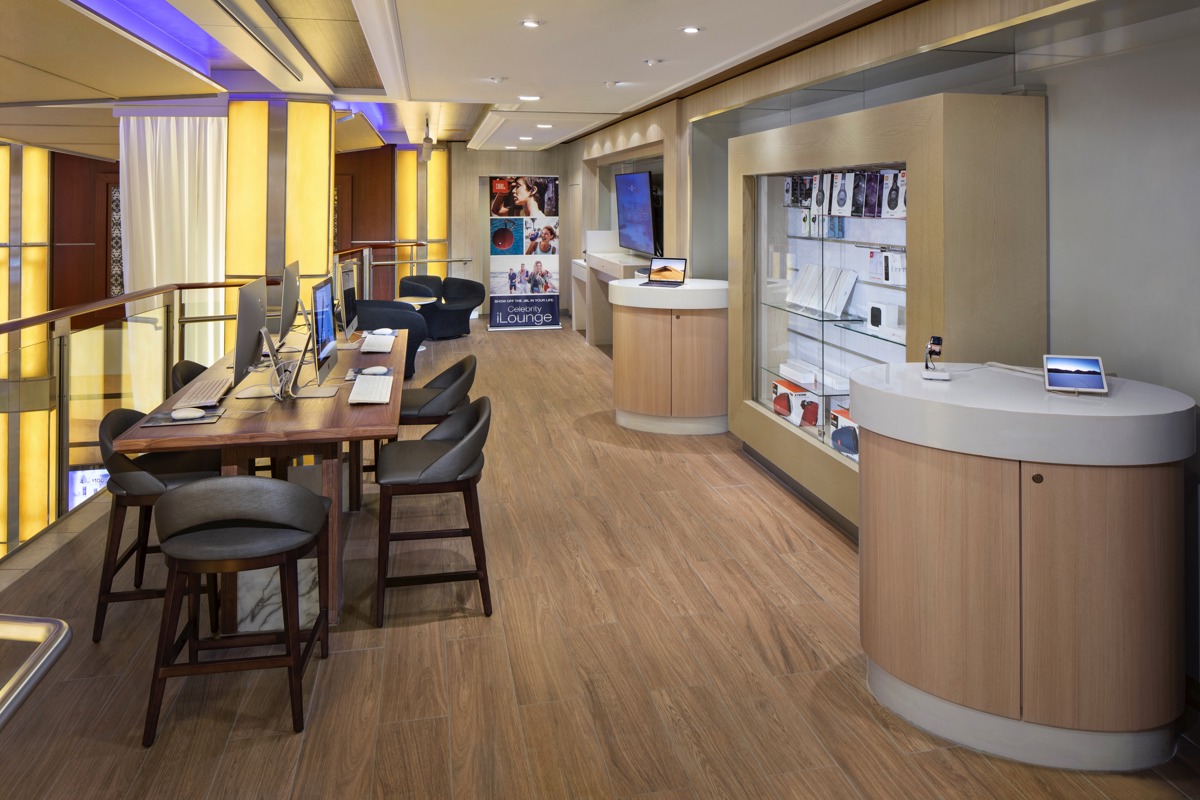 Celebrity Cruises, Celebrity Solstice, iLounge, Copyrights - CEL.jpeg