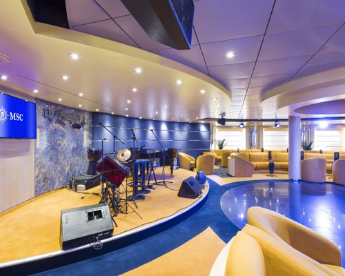 MSC Cruises MSC Lirica Le Cabaret 2.jpg