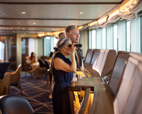 Seabourn Venture - Bow Lounge 2.jpg
