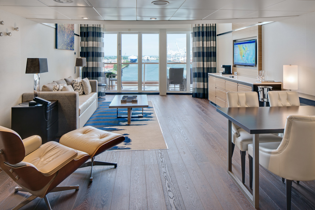 RCI Anthem of the Seas Grand Loft Suite 0.jpg