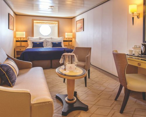 Cunard Queen Mary 2 Accommodation Oceanview.jpg