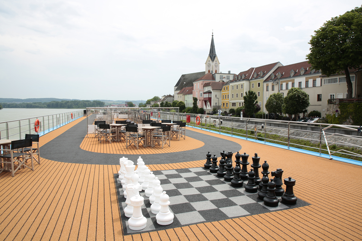 AmaWaterways LEA_SunDeck _1_.JPG