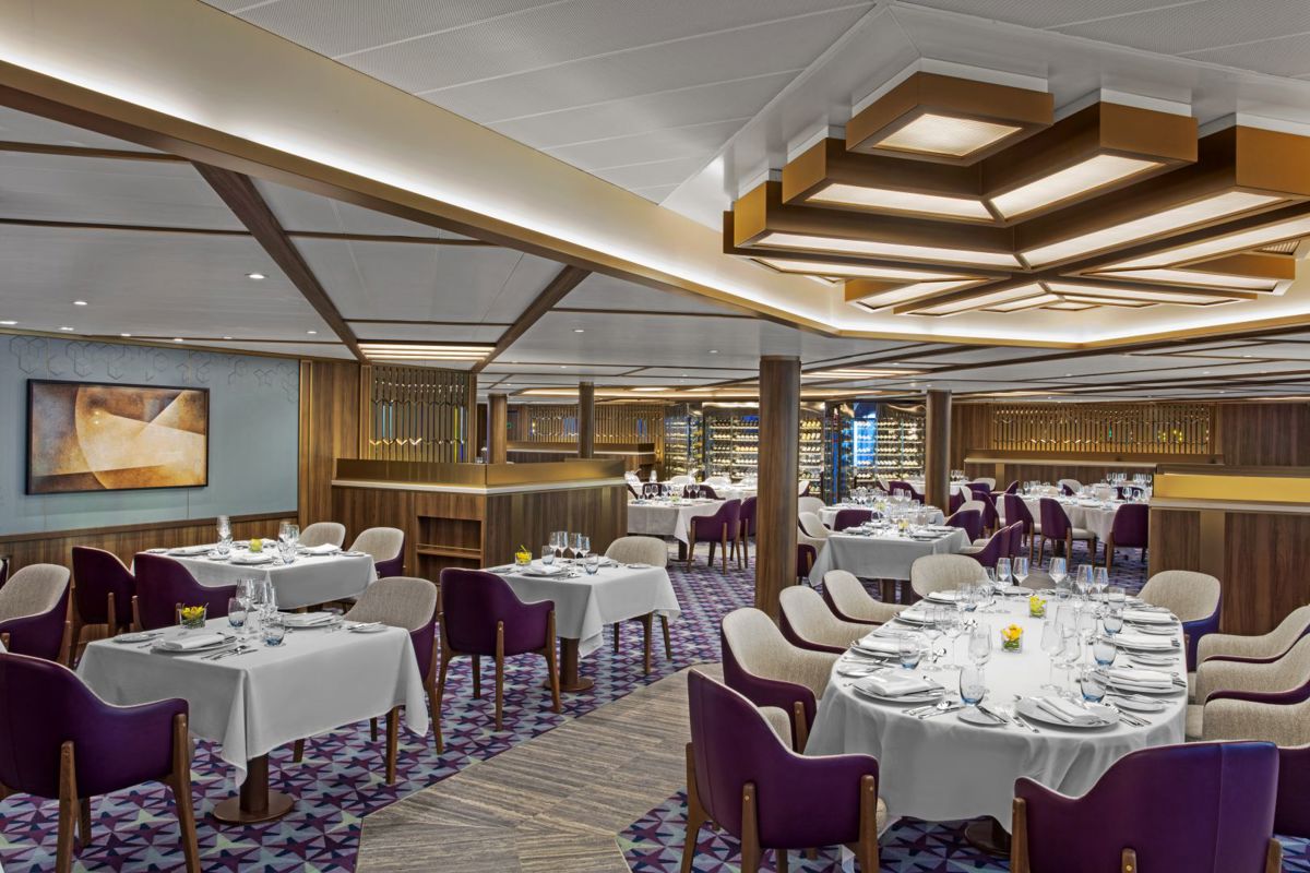 Seabourn Pursuit - The Restaurant 3.jpg