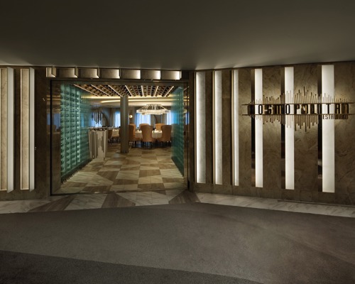Celebrity Cruises Cosmopolitan Restaurant 4.jpg