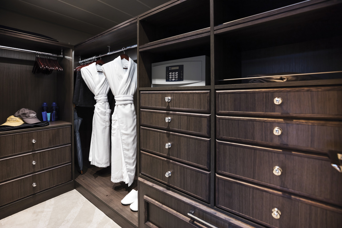 Regent Seven Seas EXPLORER Grand Suite 2.jpg