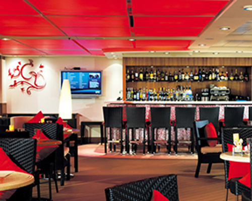 Norwegian Cruise Line Norwegian Epic Interior Courtyard Grill Bar.jpg