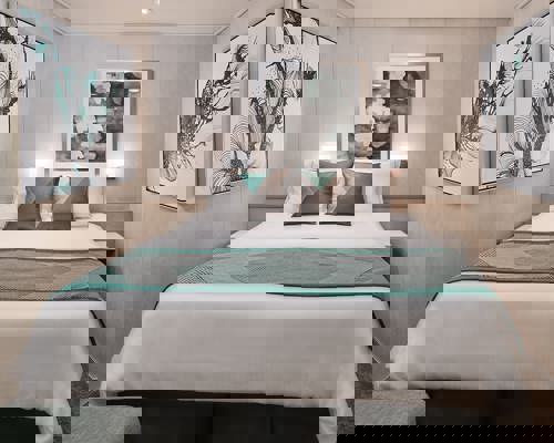 Norwegian Sky - Solo Inside.jpg