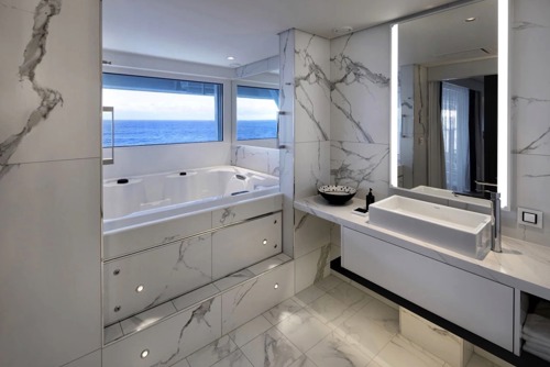 Penthouse Suite